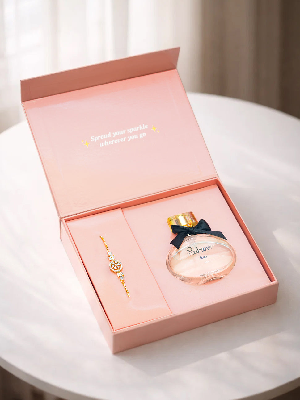 Delicate Flora Bracelet & Perfume Gift Box フリーサイズ
