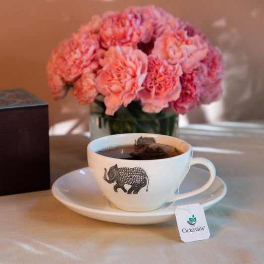 Assortment of Fine Teas- 30 Teabags in Ornate Floral Art Wooden Box 30teabags