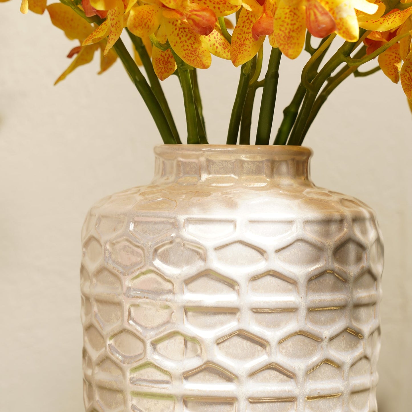 White Honeycomb Pearl Finish Ceramic Vase - Medium