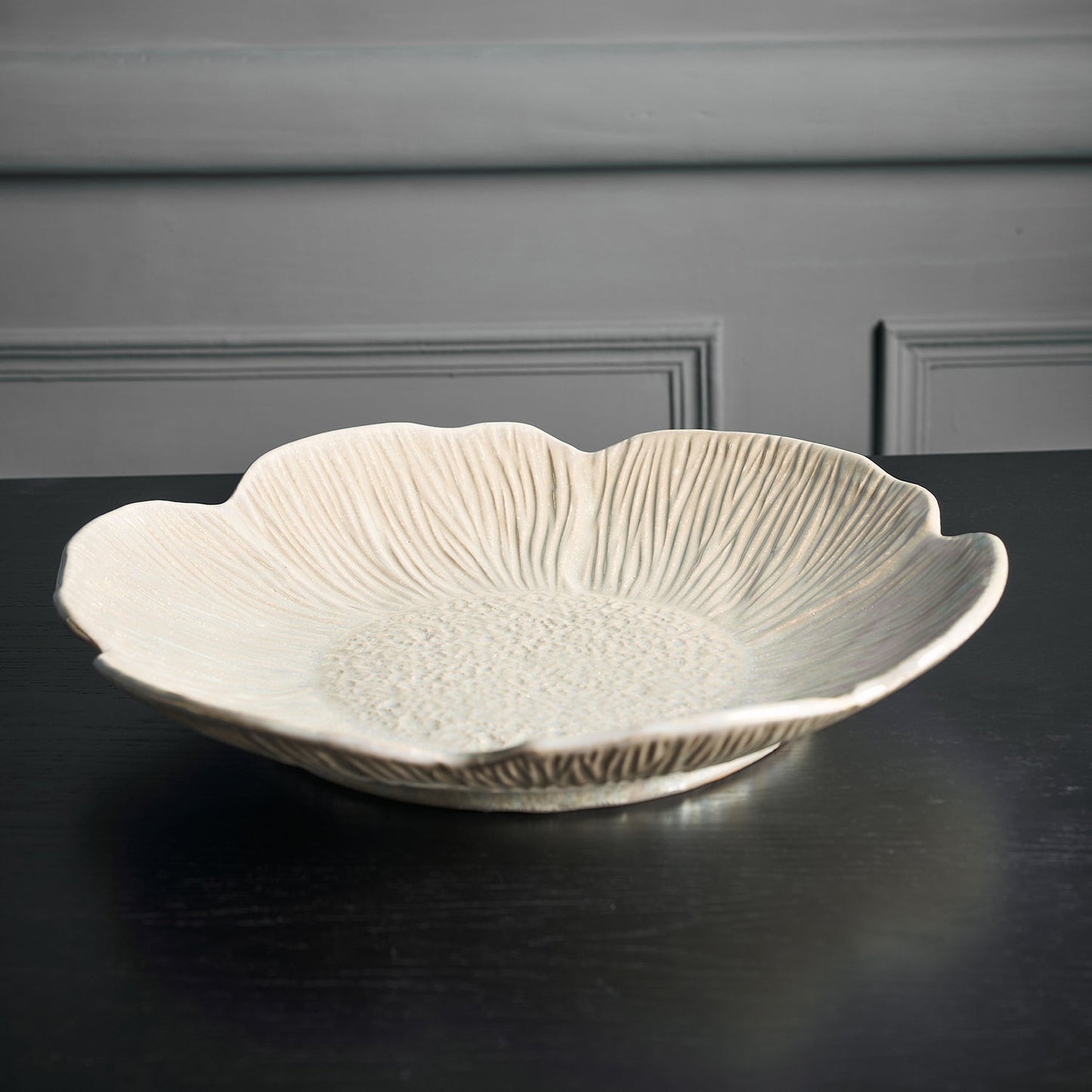 White Floral Glazed Ceramic Platter - Large