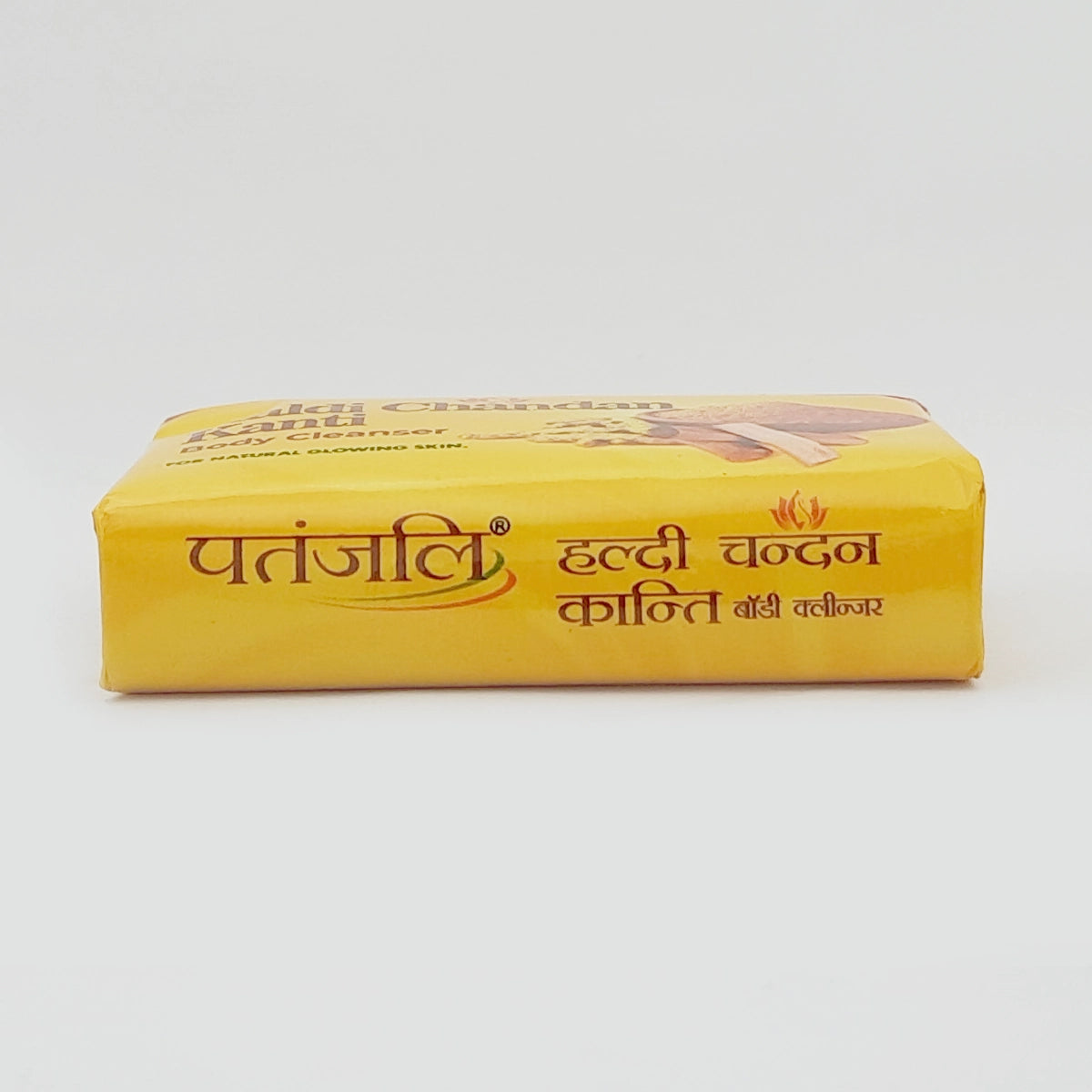 【Patanjali】 Haldi Chandan Kanti Body Cleanser｜ハルディ＆チャンダン カンティ ボディクレンザー（石けん）｜47g