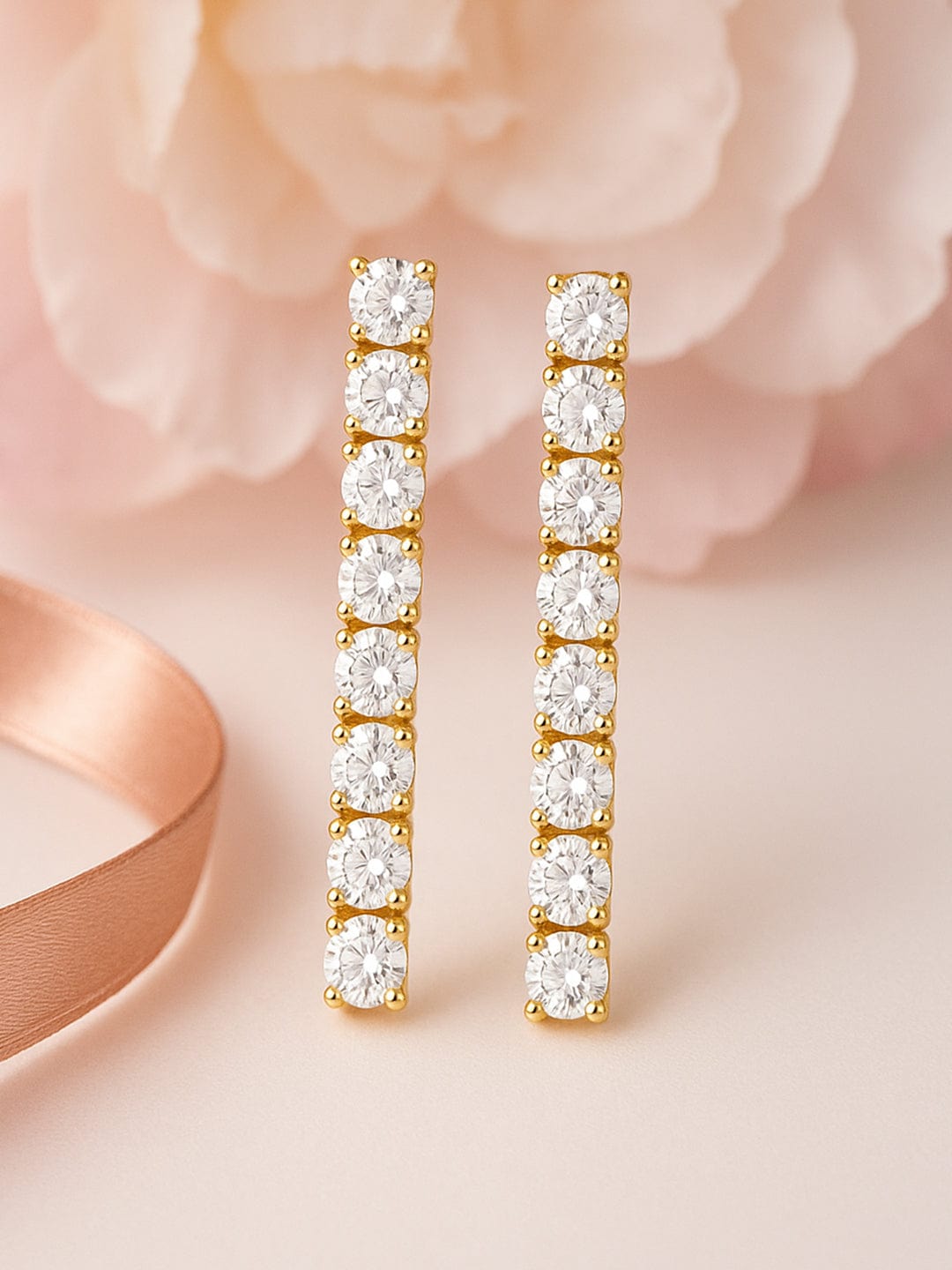 Sunbeam Strand of Glamour Earrings Gold
