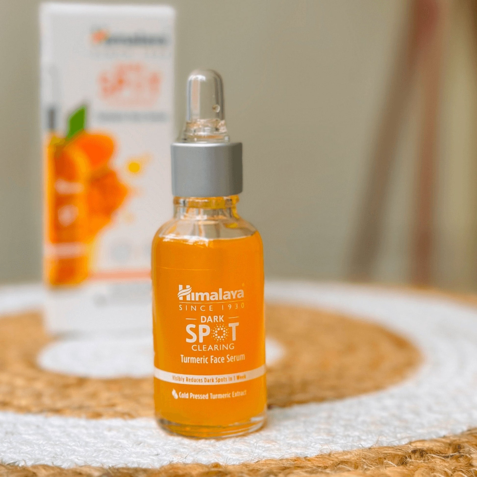 Himalaya Dark Spot Clearing Turmeric Face Serum 30ml