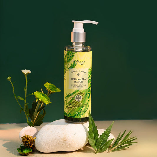 【Mantra Herbal】 Neem and Tea Tree Oil Dandruff Removing Hair Cleanser｜ニーム アンド ティーツリーオイル ダンドラフリムービング ヘアクレンザー｜250ml