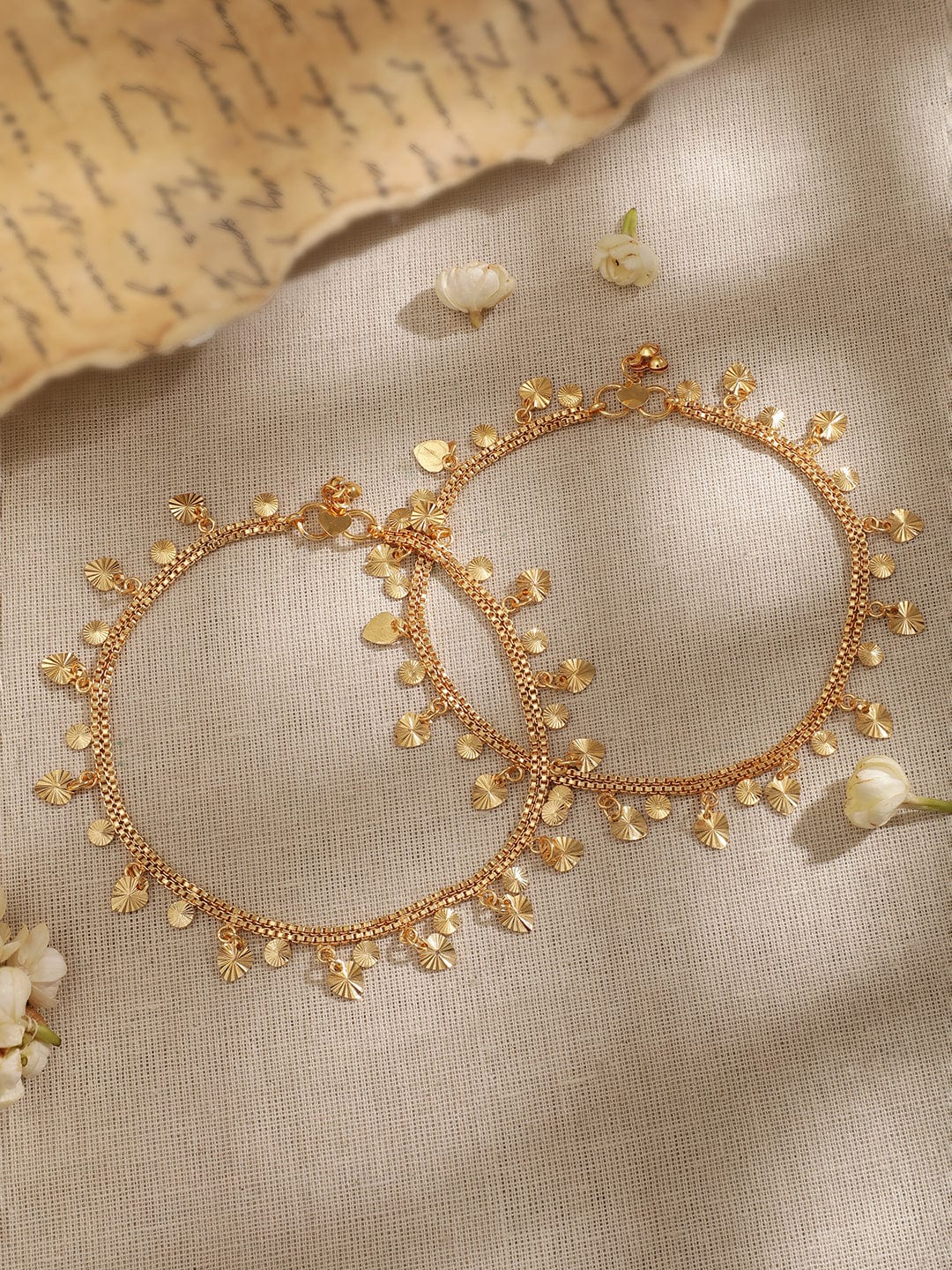 Rubans 22K Gold-Plated Linked Chain Anklet Timeless Elegance for Your Ankles Gold