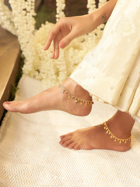 Rubans 22K Gold-Plated Linked Chain Anklet Timeless Elegance for Your Ankles Gold