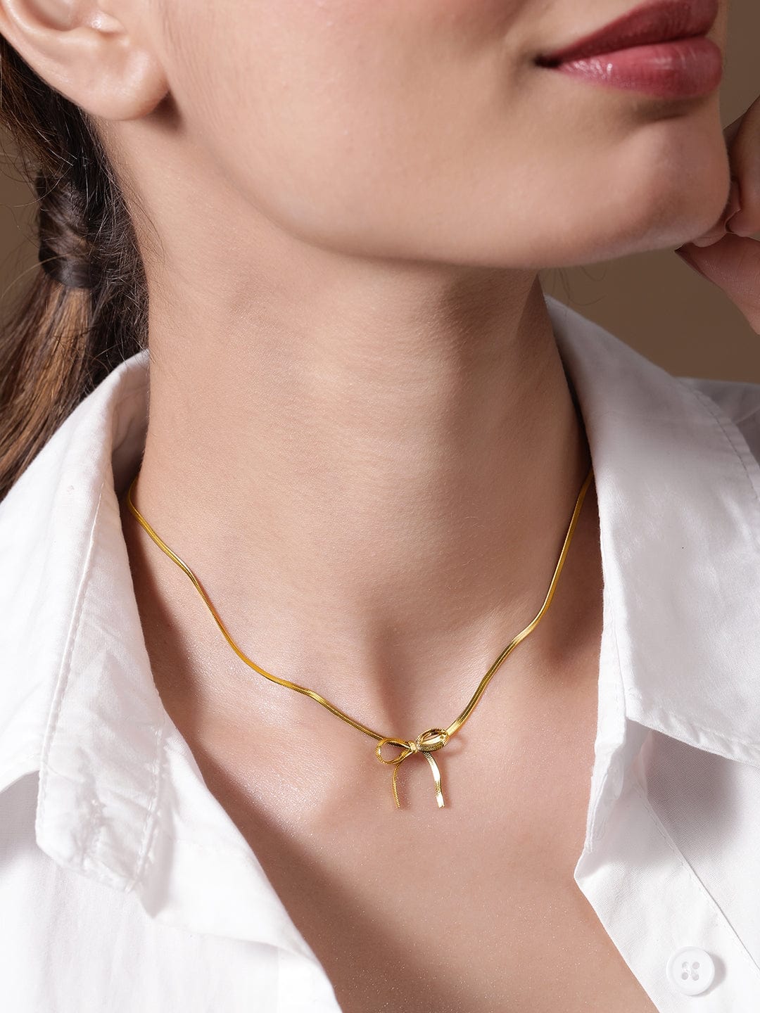 Modern Bow Accent Stainless Steel Necklace Chain Gold