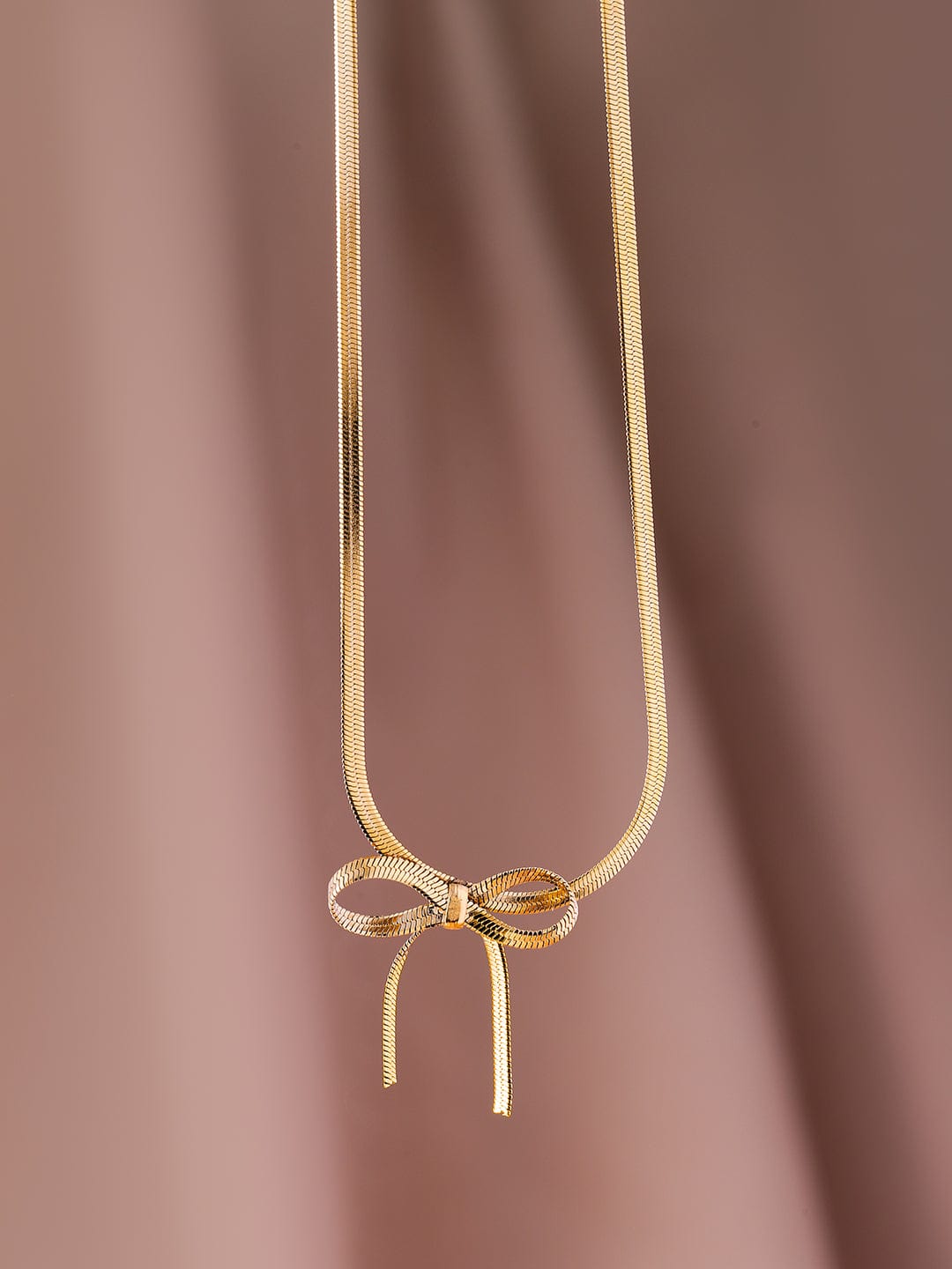 Modern Bow Accent Stainless Steel Necklace Chain Gold