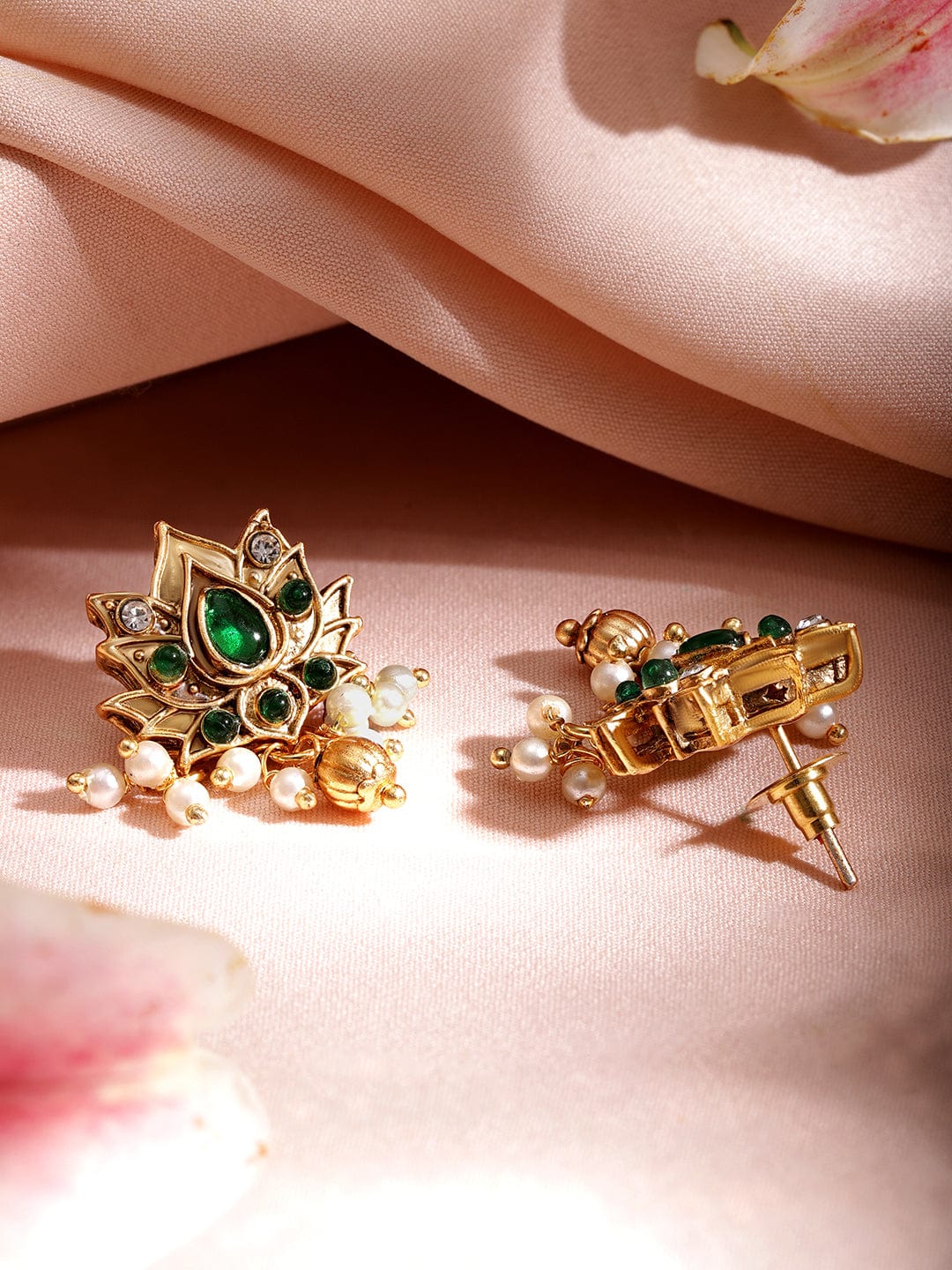 Gleaming Green Kundan Pendant Set Green