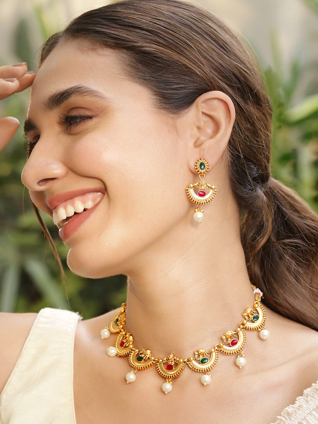 Red & Green Half Moon Pearl Necklace Set Gold