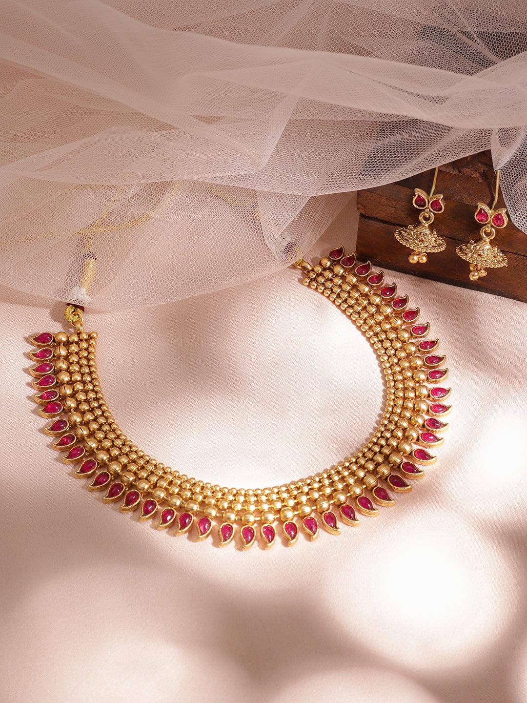 Ruby Studded Gold Necklace Set Red