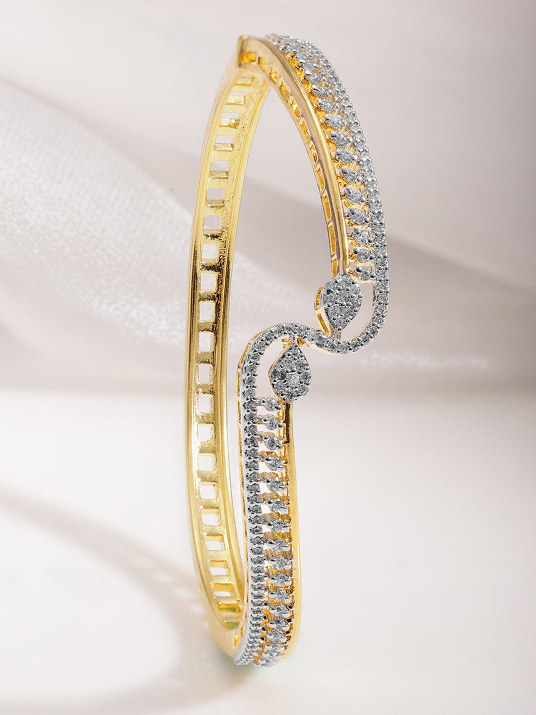 22KT Gold Plated Cubic Zirconia Stylish Slip On Bracelets Gold