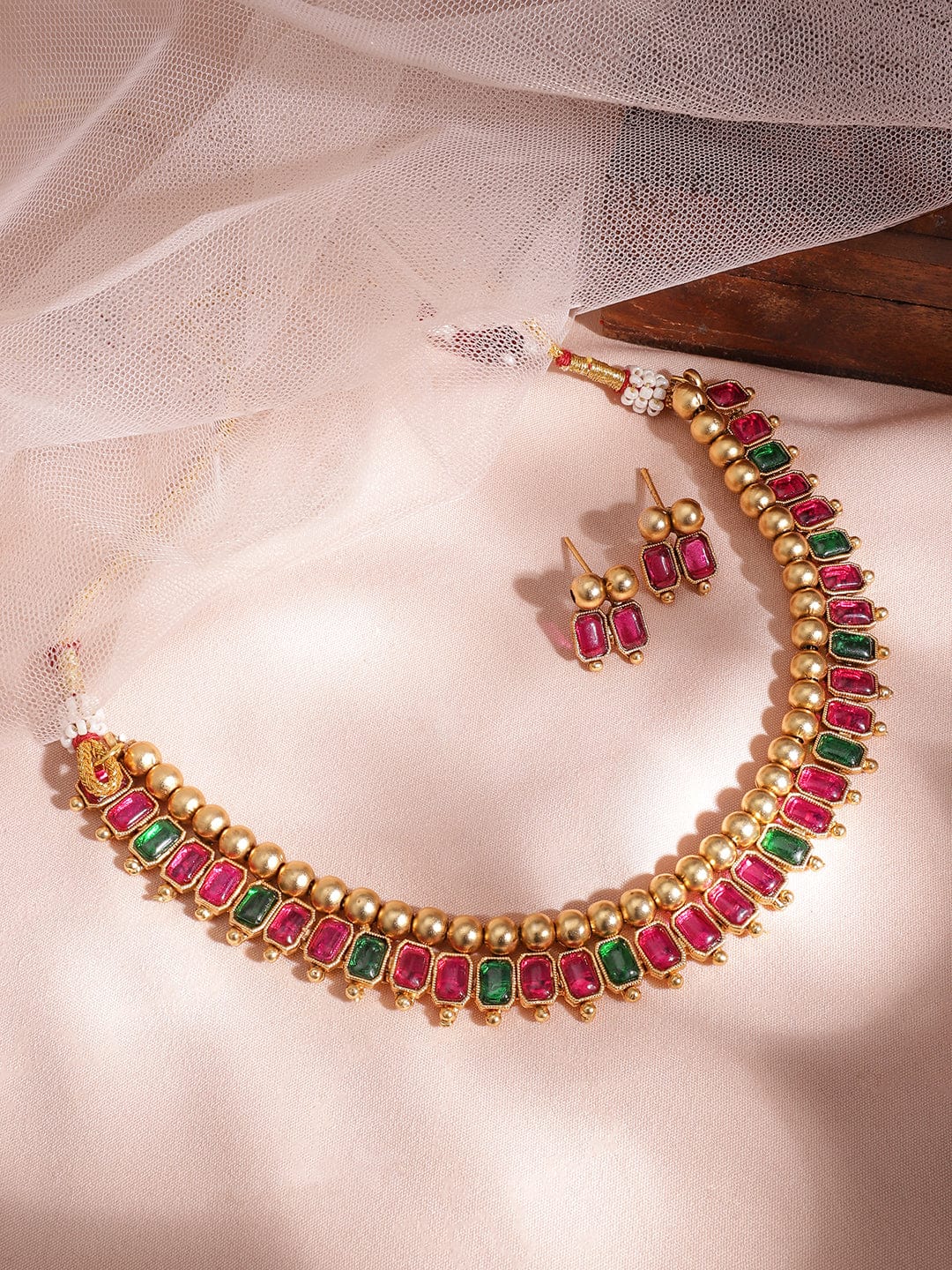 Emerald Studded Gold Beads Necklace Set Green