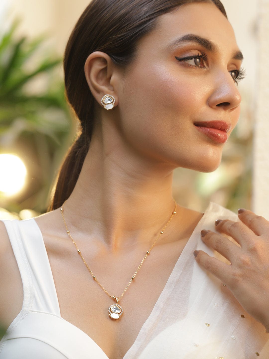 Chic Heritage Kundan Pendant Set Pink