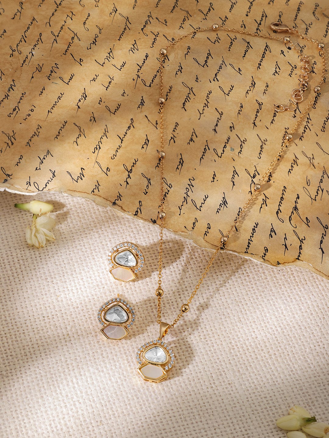 Chic Heritage Kundan Pendant Set Pink