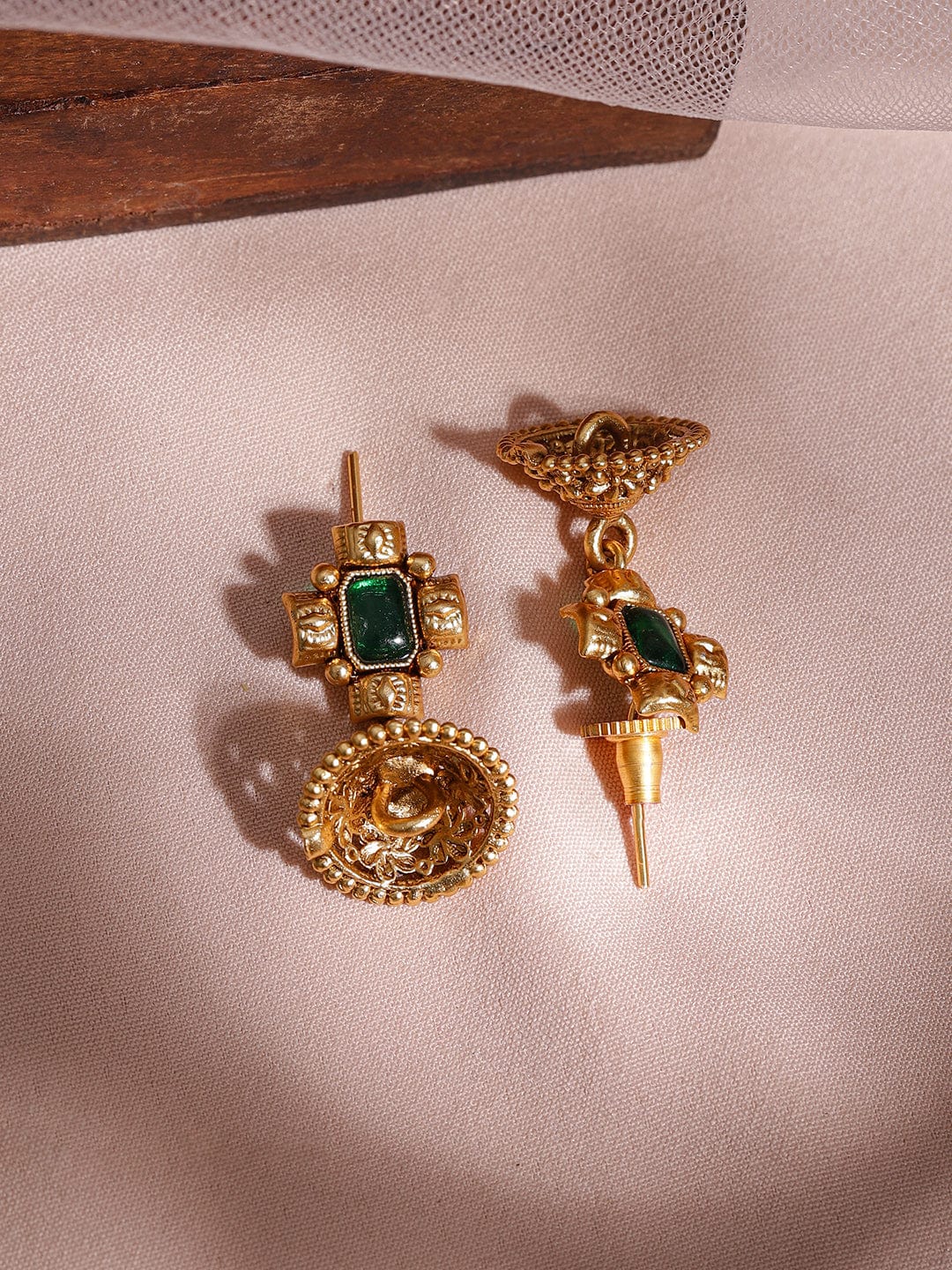 Emerald Green Short Golden Necklace Set Green