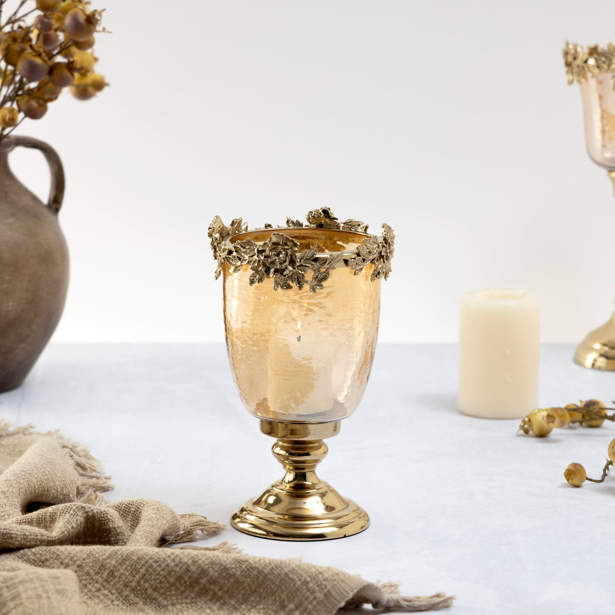 【Pure Home + Living】 Light Amber Lustre & Gold Hurricane - Small｜ライトアンバー ラスター＆ゴールド ハリケーン（S）｜12.5×12.5×21.5cm