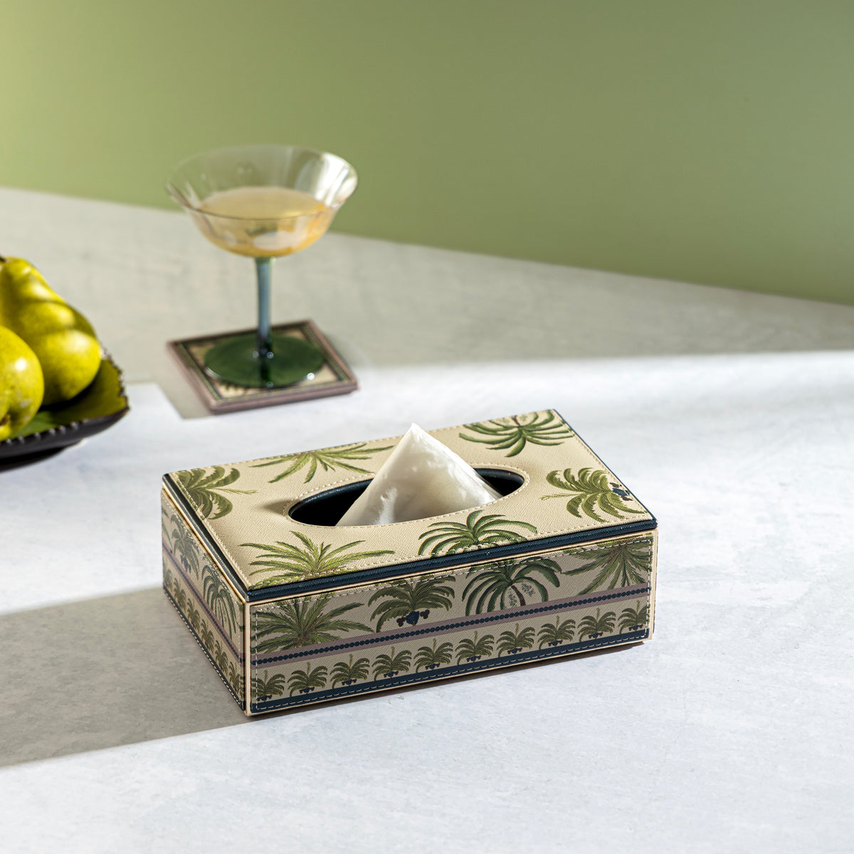 【Pure Home + Living】 Palmero Beige & Green Faux Leather Tissue Box｜パルメロ ベージュ＆グリーン フェイクレザー ティッシュボックス｜24.5×15×8cm