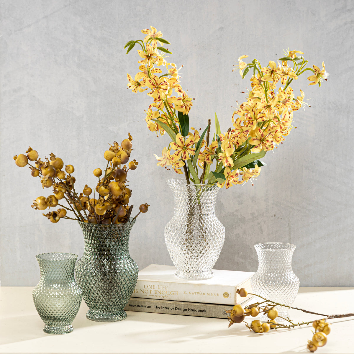 【Pure Home + Living】 Clear Textured Glass Vase - Large｜クリア テクスチャー ガラス 花瓶（L）｜12.7×12.7×20.3cm