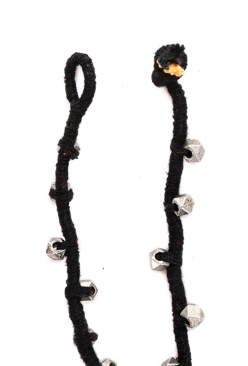 Black Embellishments German Silver Thread Bracelet