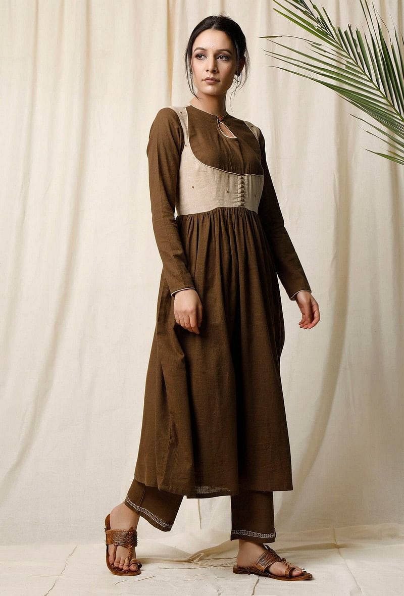 Mehendi Suti Slub Gathered Kurta サイズ M