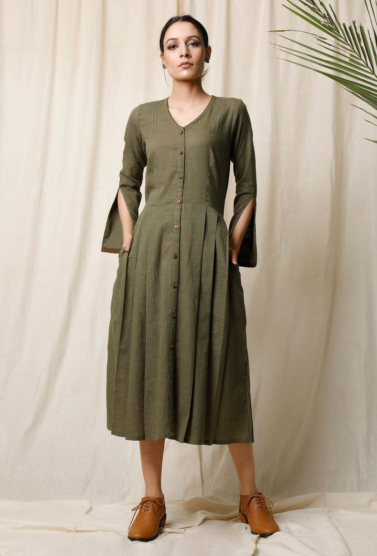 Mehendi Pleated Cotton Slub Dress サイズ XXXL
