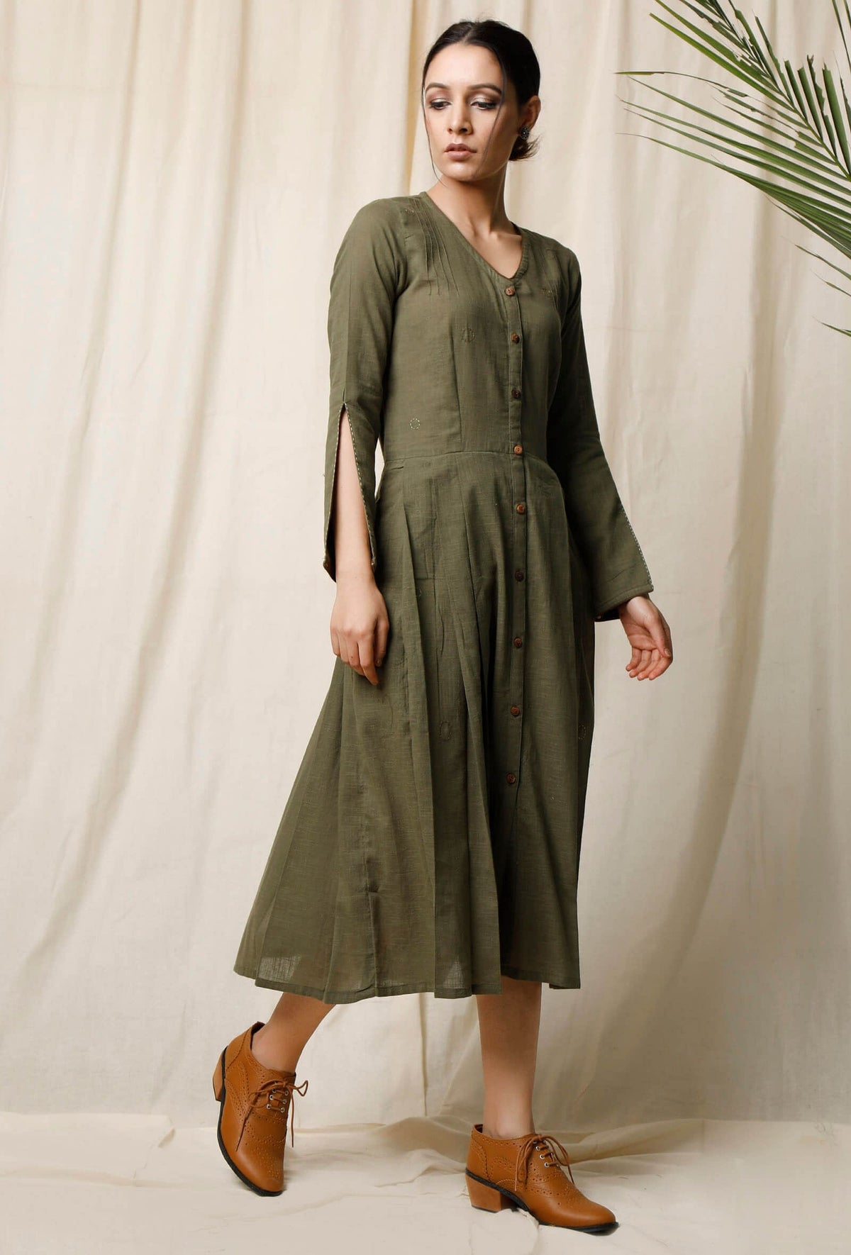 Mehendi Pleated Cotton Slub Dress サイズ XXXL