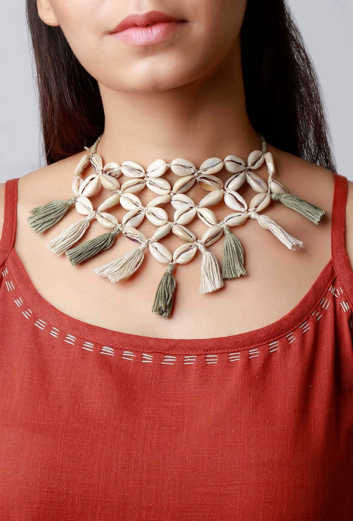 Cowrie Shell Thread Necklace