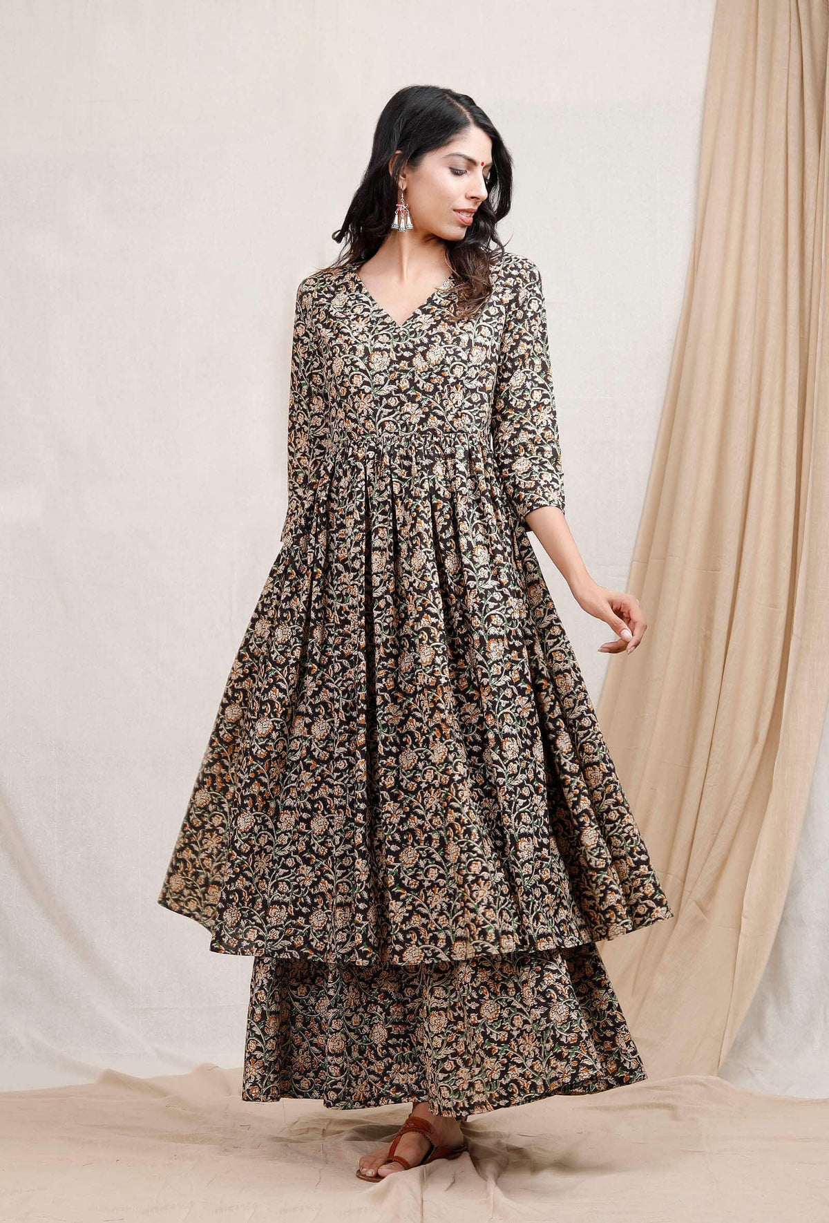 Black and Beige Kalamkari Cotton Kurta (Without Palazzo) サイズ S