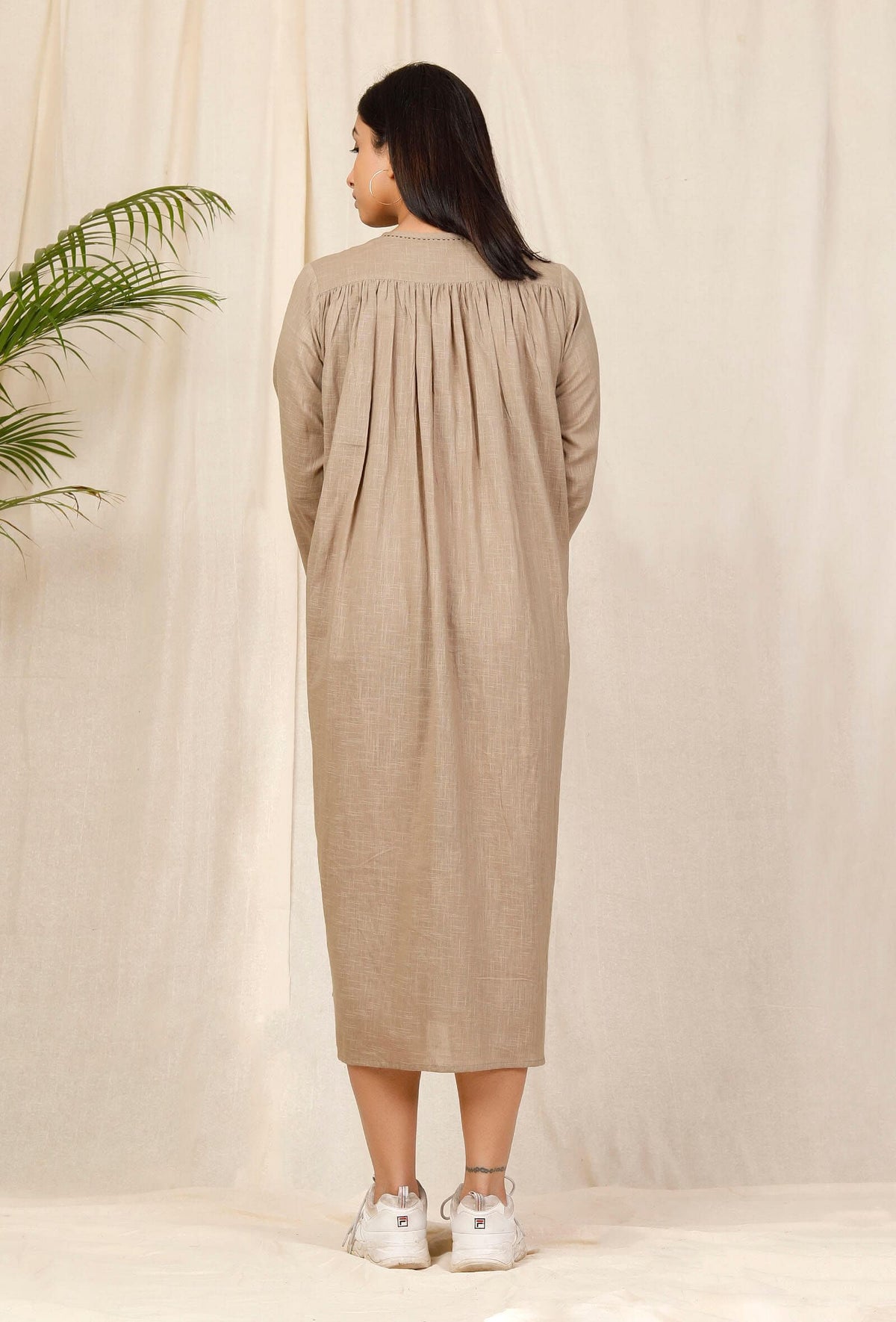 Bhuri Shoulder Gathered Hand-Embroidered Dress サイズ XS