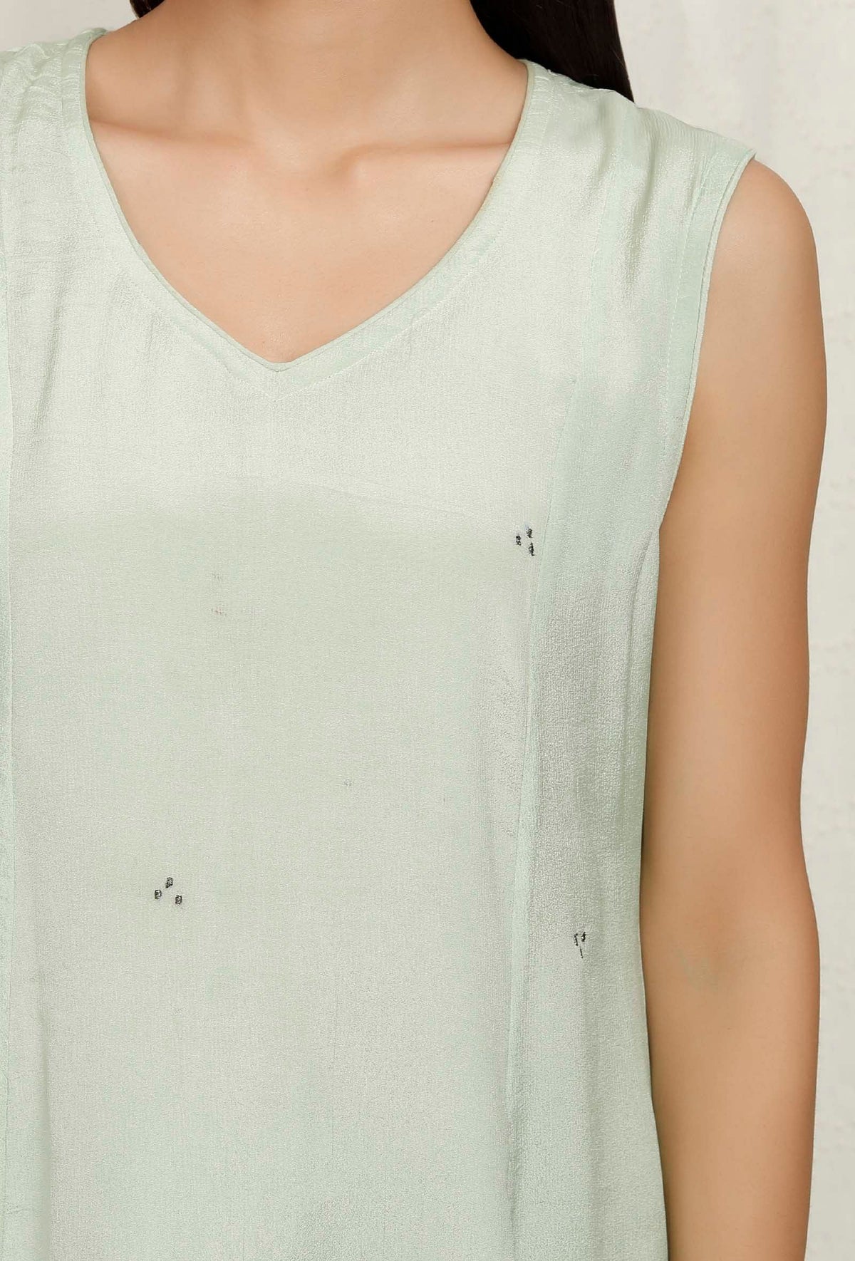 Mint Green Embroidered Chinon Kurta サイズ XL