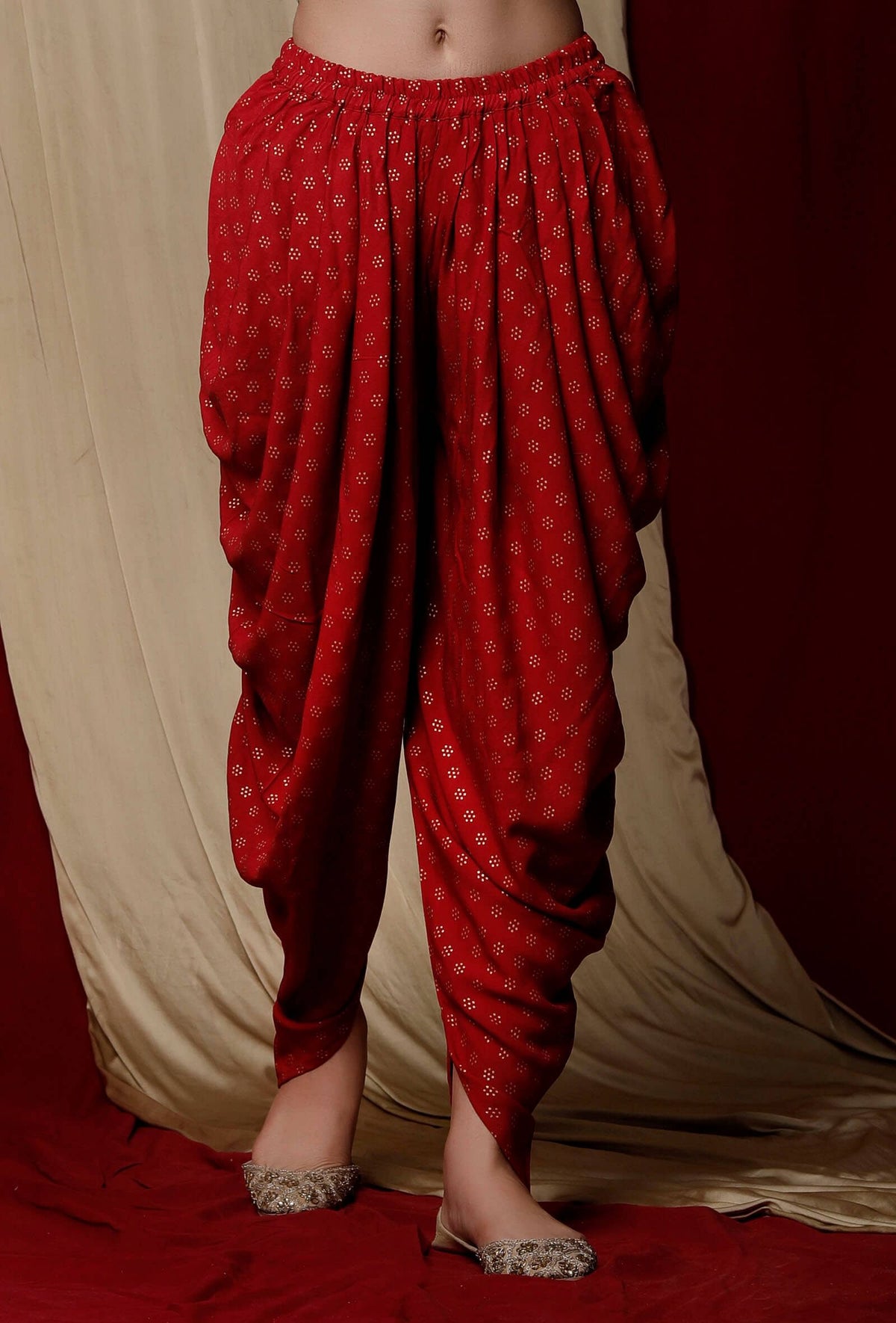 Set of 2: Maroon Cotton Handblock Printed Slip Top and Maroon Handblock Printed Rayon Dhoti サイズ XS