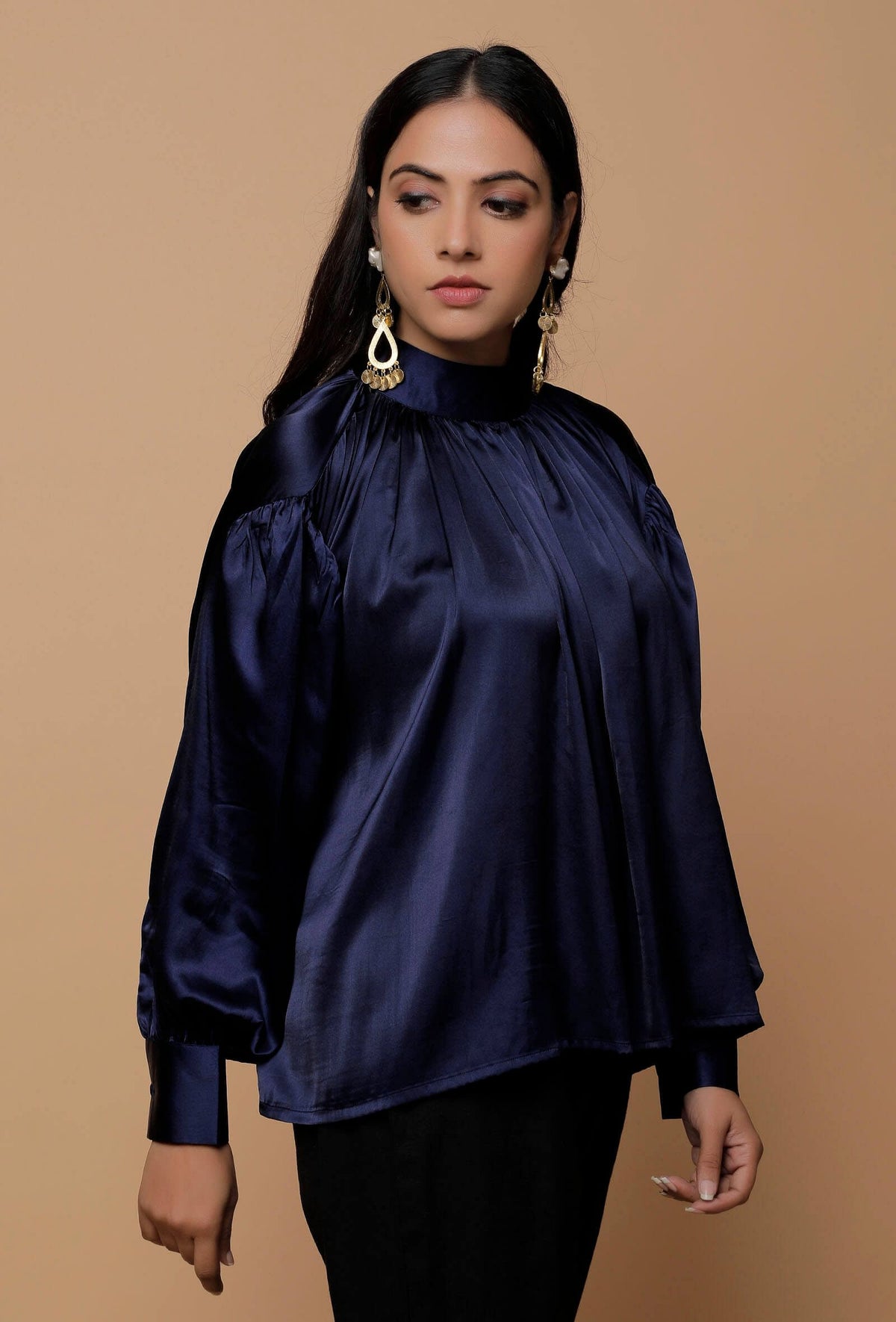 Blue Satin Bishop Sleeves Shirt サイズ S