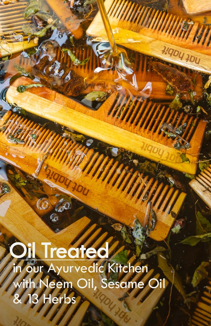 Wide Tooth Kacchi Neem Shampoo Comb 1個
