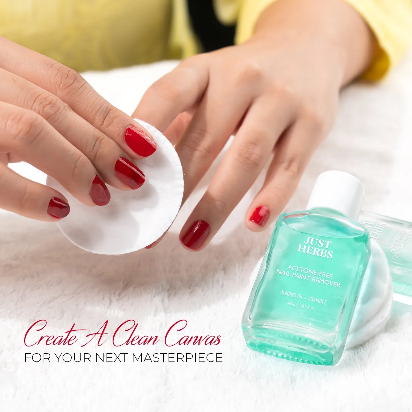 Nail Paint Remover with Almond Oil and Vitamin E 30ml