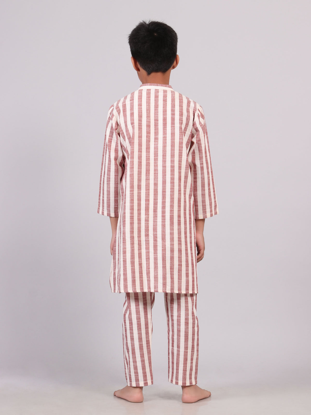 Set of 2: Red Stripes Cotton Kurta Pyjama Set サイズ 9〜10歳