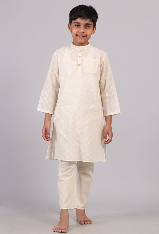 Set of 2: White Cotton Kurta Pyjama Set サイズ 5〜6歳