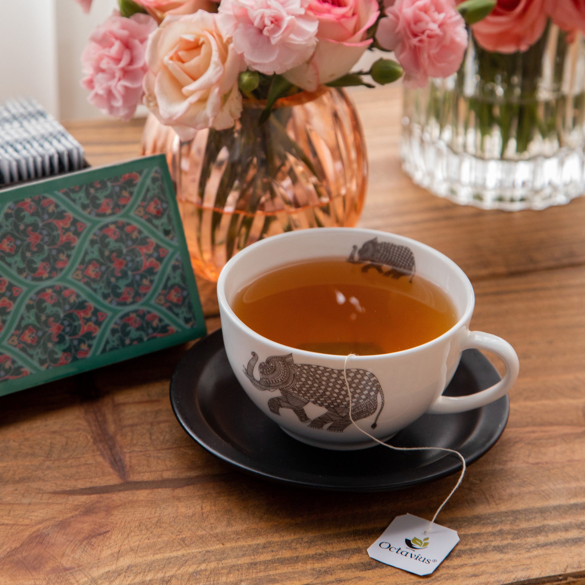 Assortment of Fine Teas- 60 Black & Green Teabags in Ornate Floral Art Wooden Box 830g