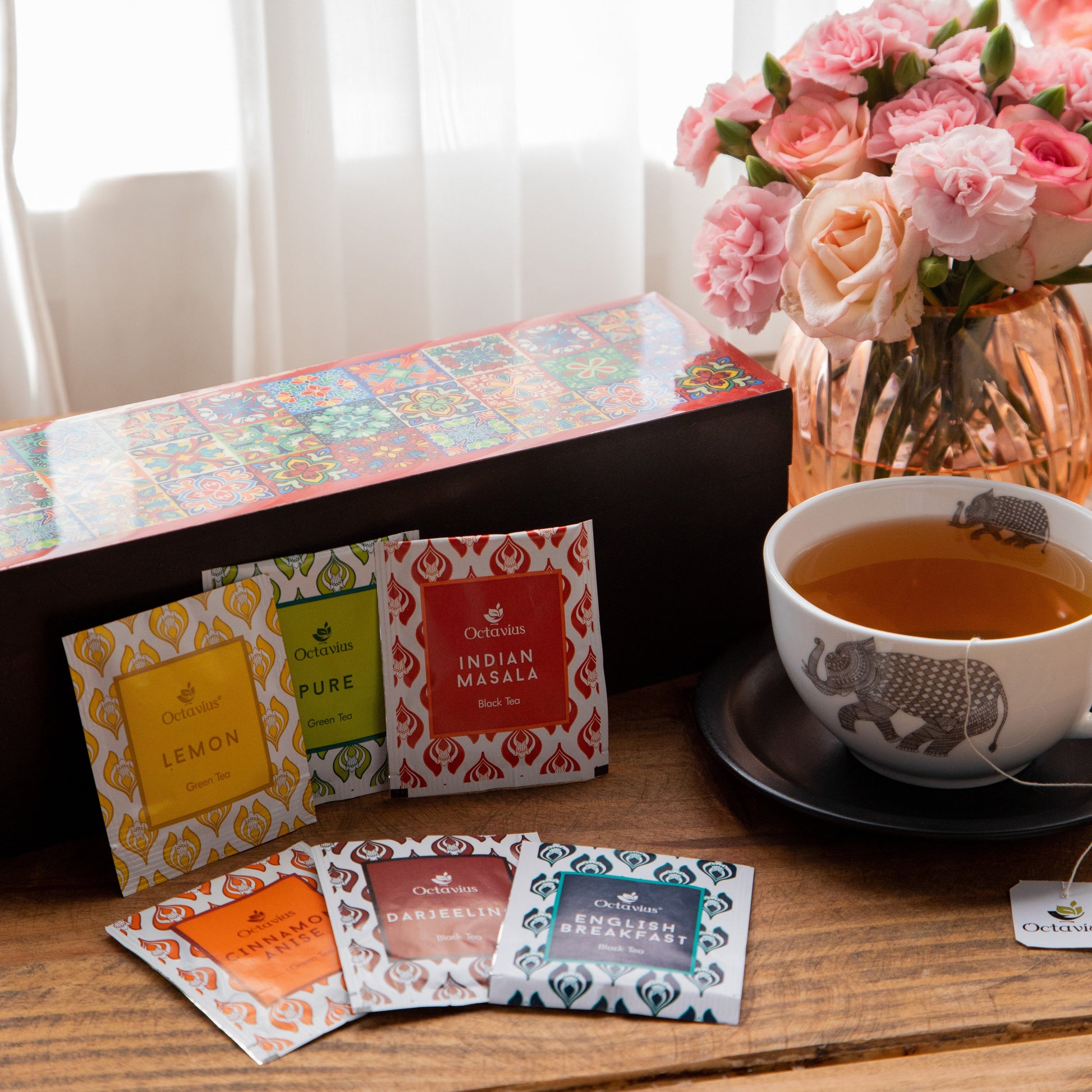 Assortment of Fine Teas- 60 Black & Green Teabags in Tile Motif Wooden Box 830g