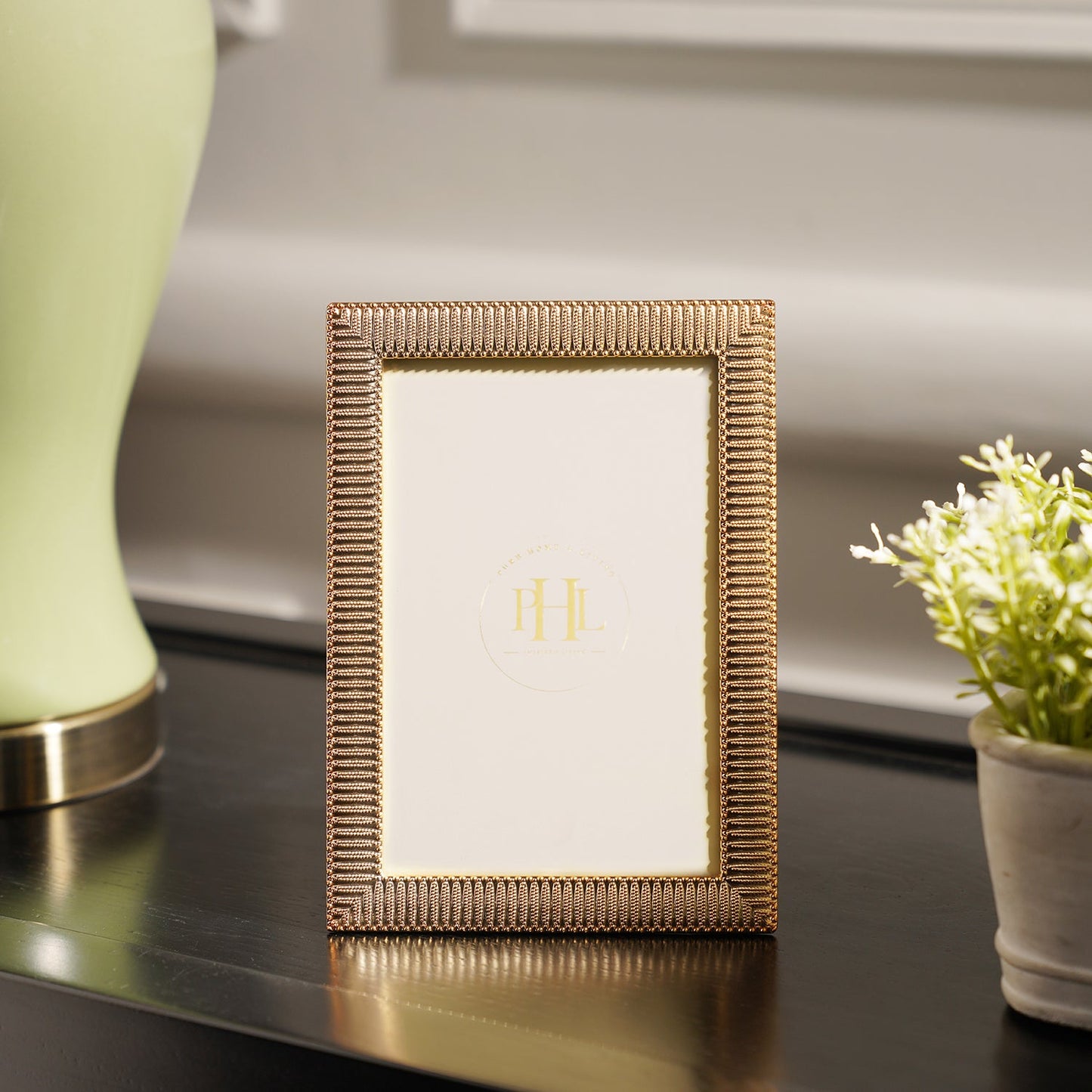 Gold Plated Ribbed Pattern Metal Photo Frame - Small