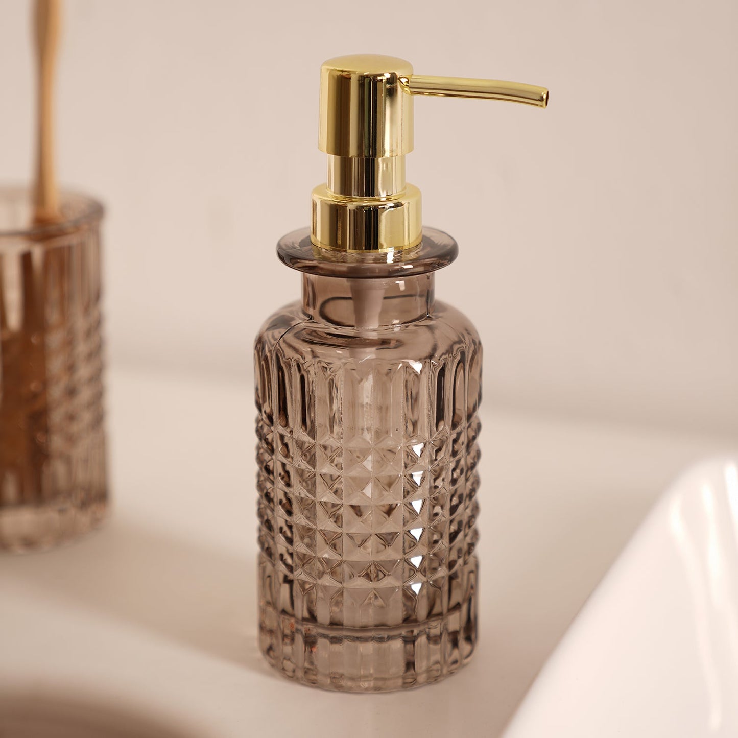 Brown Diamond Texture Glass Soap Dispenser 6.8×6.8×18.7cm
