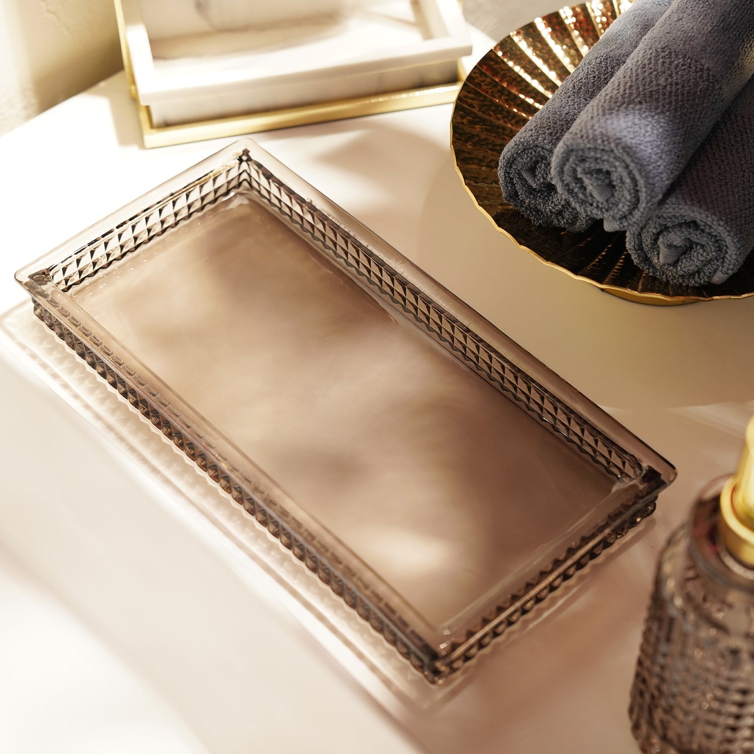 Brown Diamond Texture Glass Tray 14.8×3.2×30cm