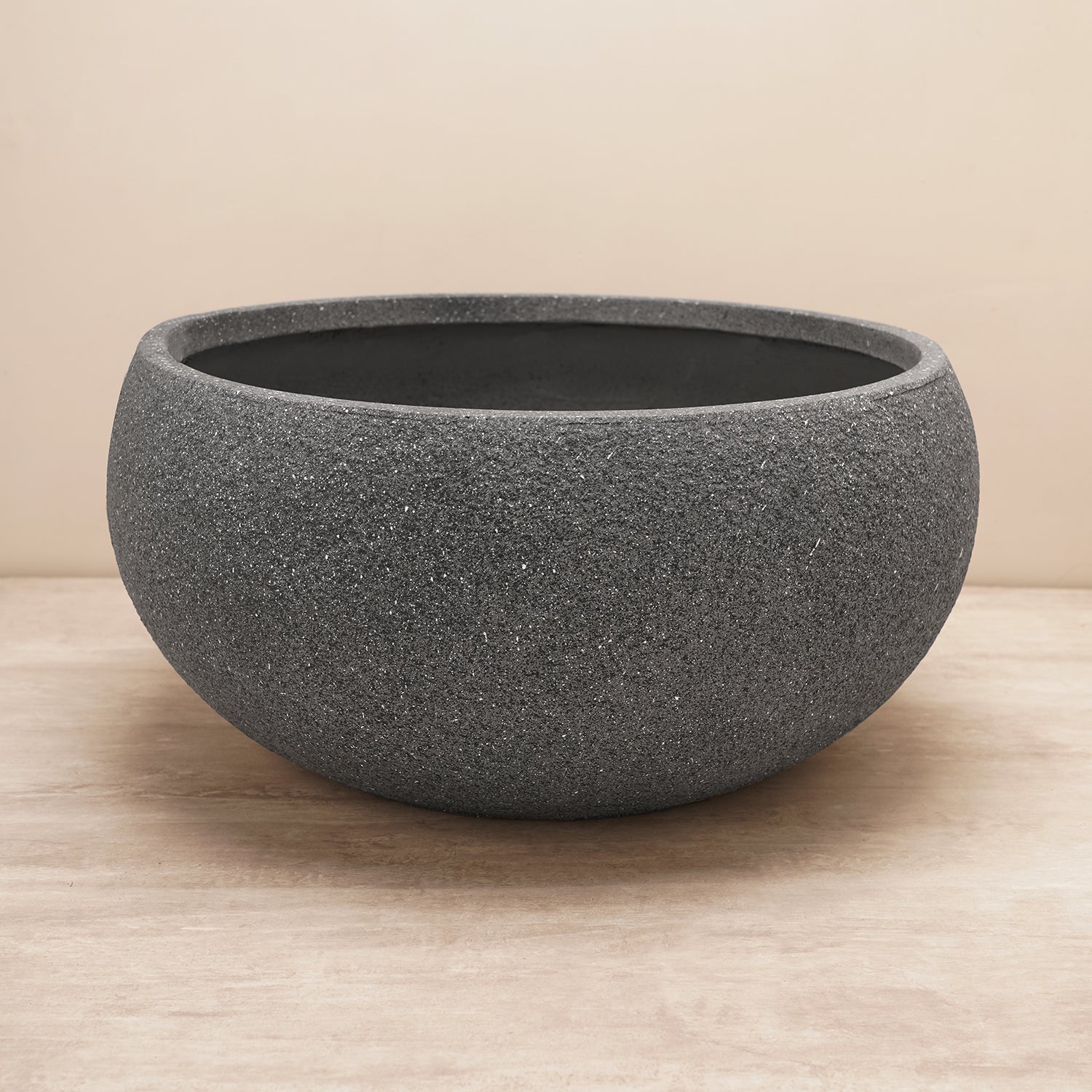 Dark Grey Polyfibre Clay Pot