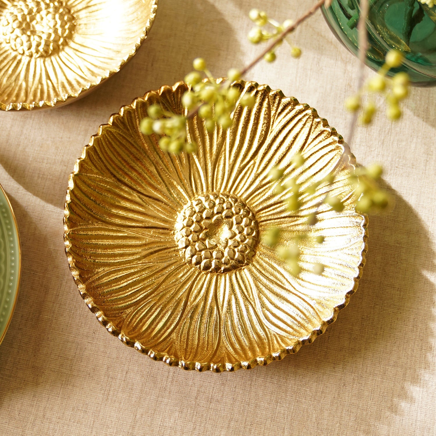 Anam Gold Plate