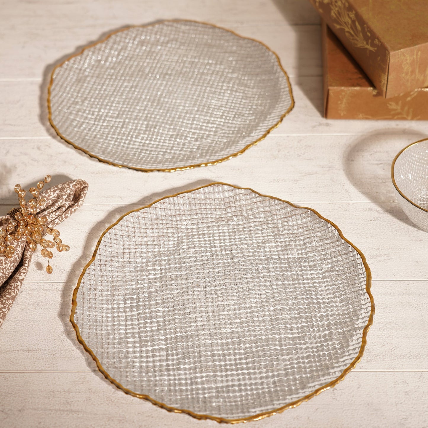 Set of 2 Clear Fizz Textured Dinner Plates