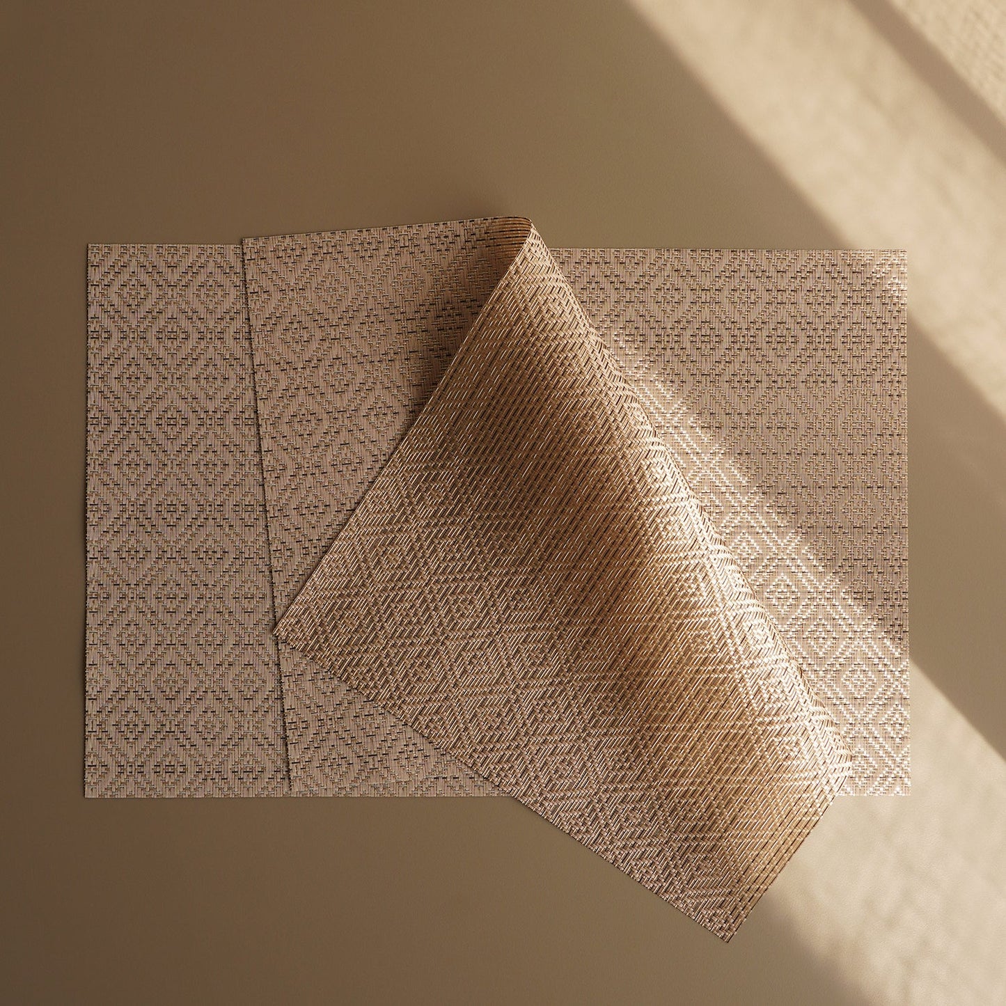 Set Of 2 Beige Geometric Design PVC Placemats