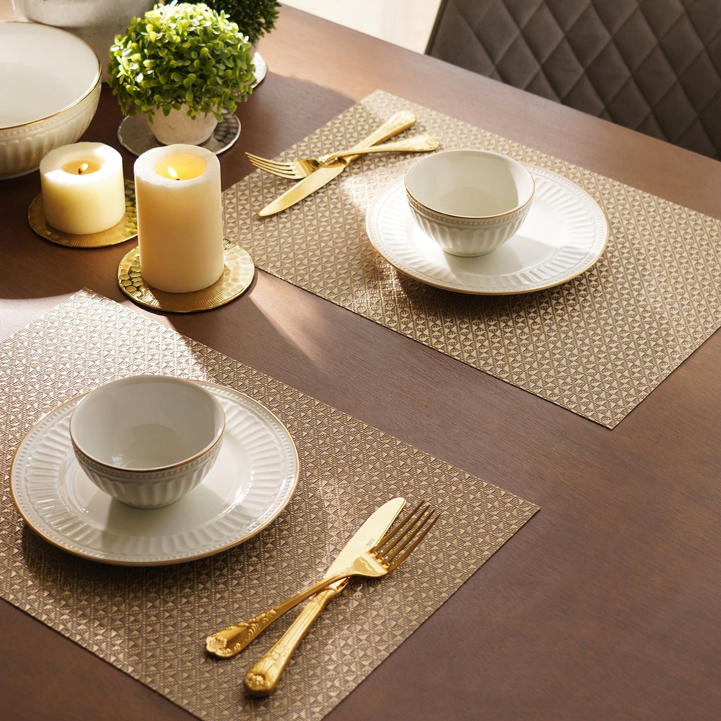 Set of 2 Beige Diamond Design PVC Placemats