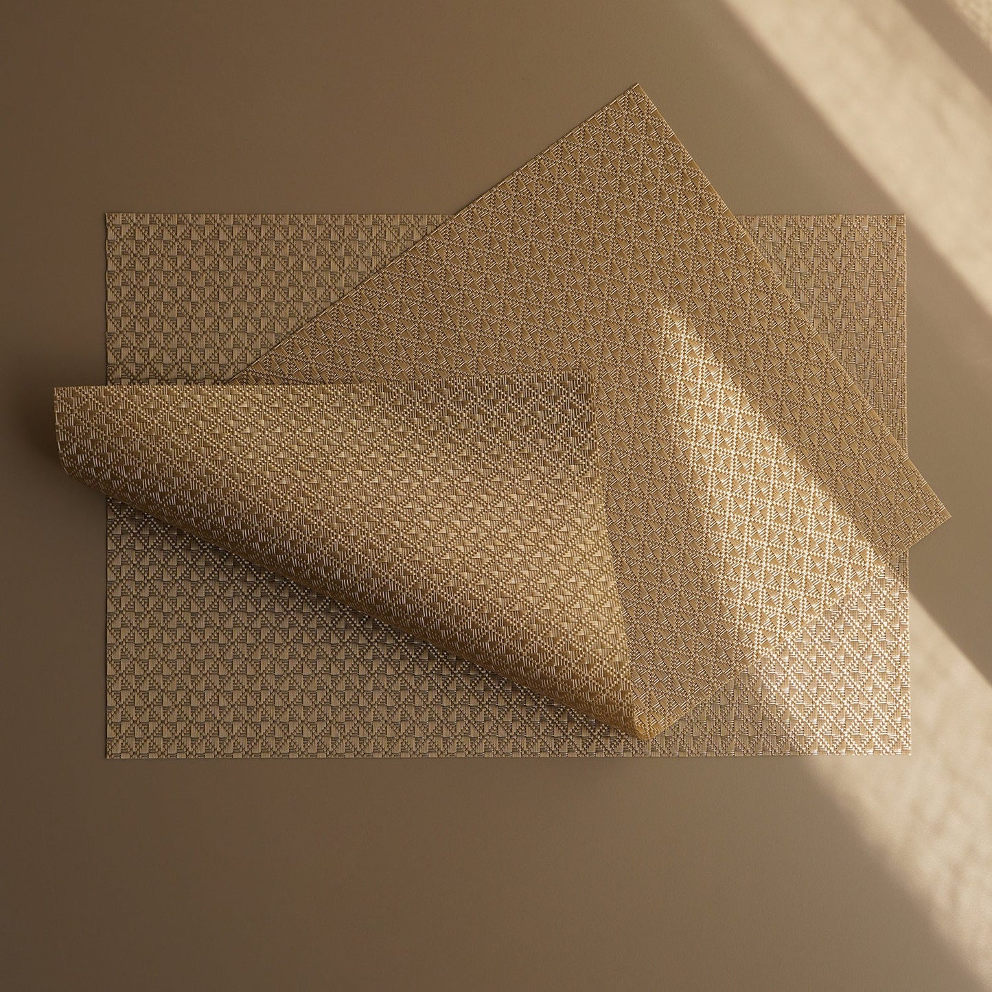 Set of 2 Beige Diamond Design PVC Placemats