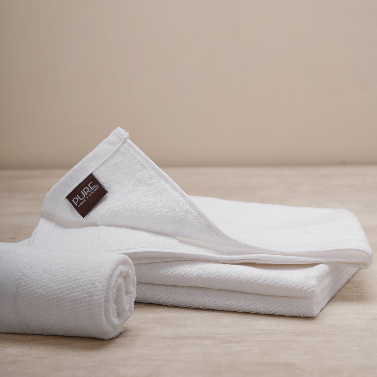 Set Of 4 White Cotton Hand Towel