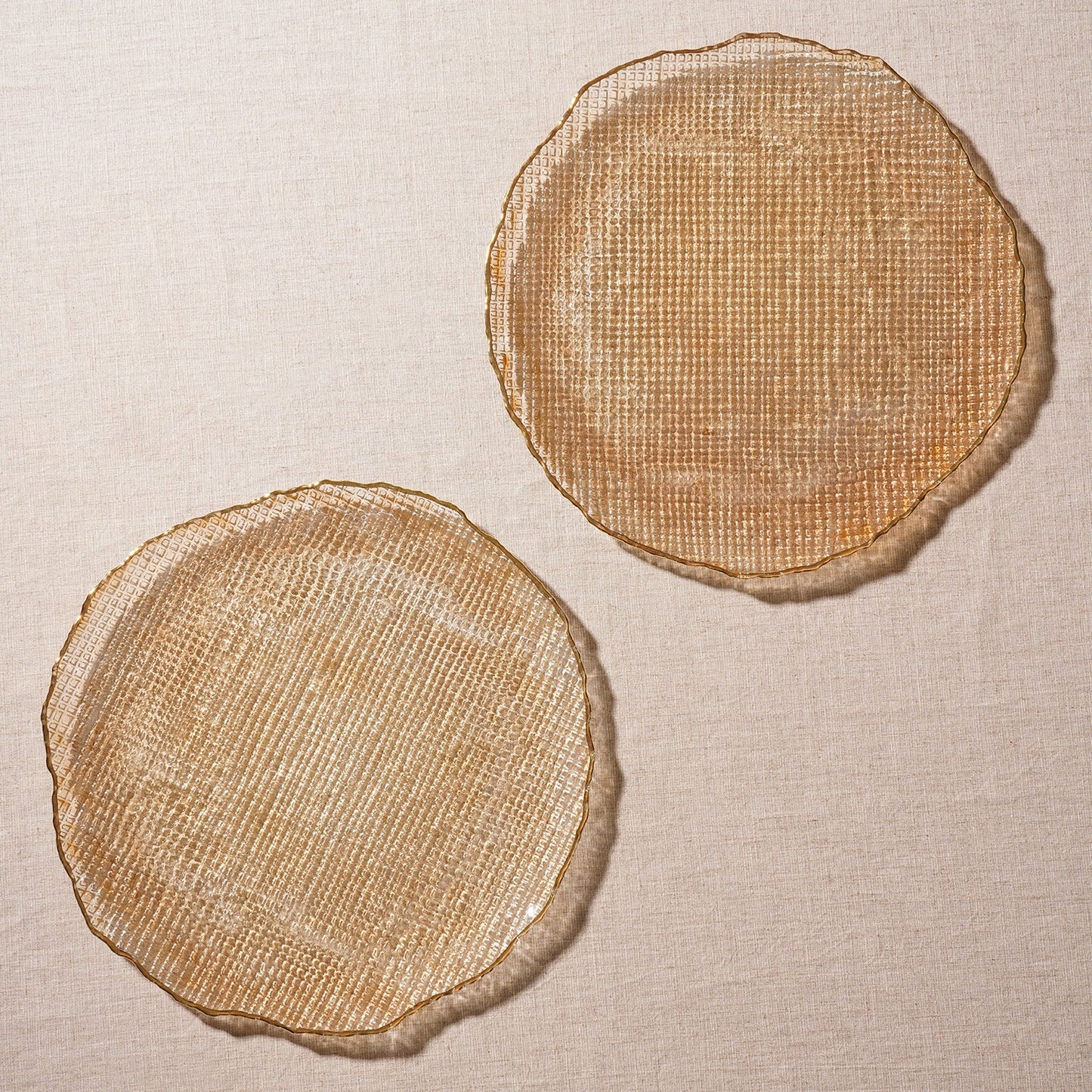 Set Of 2 Gold Fizz Textured Glass Charger Plates 33×33×2.5cm